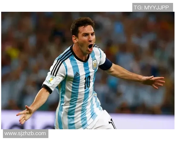 全球最受欢迎的足球明星及其传奇故事揭秘